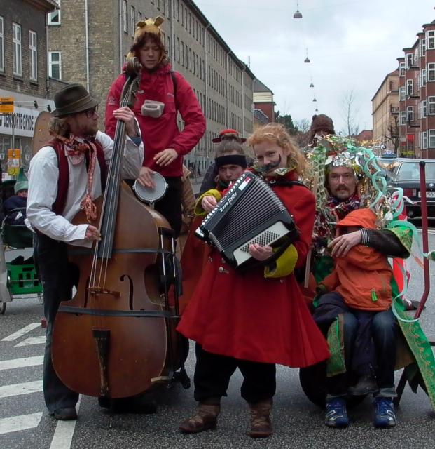 Kata Ökrös Orkestar